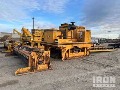 Gomaco 8500B Tracked Trimmer