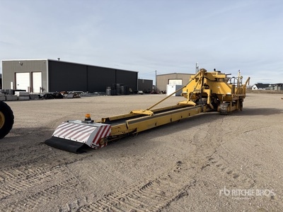 Gomaco 9500 Desbastadora de autonivelación