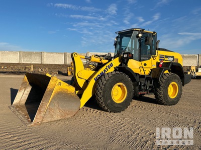 2023 Komatsu WA320 Pala gommata