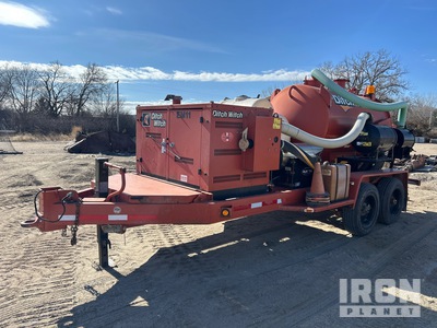 2016 Ditch Witch FX30 800 gal T/A ハイドロバキュームトレーラー