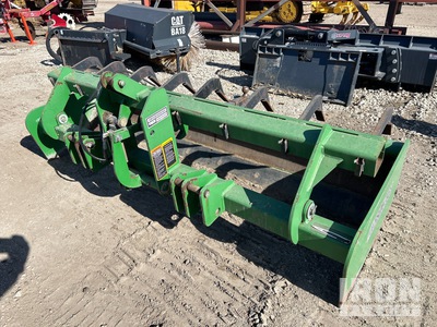 2010 (unverified) Frontier BB4184H 84 in Box Blade