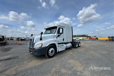 2019 Freightliner Cascadia 125 6x4 Cabina con cuccetta per trattore stradale