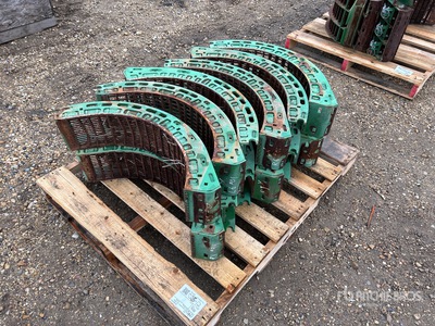 Quantity of X9 Small Wire Concaves بنود متنوعة - قطع المعدات