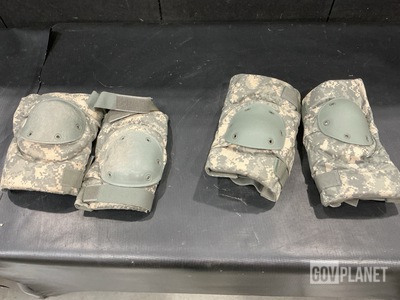 (191) Pairs of Knee Pads