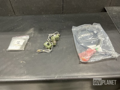 (3) Control Dials, (154) Lock Washers & Assorted Items