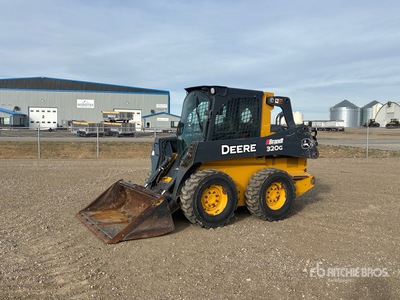 2019 John Deere 320G Kompaktlader