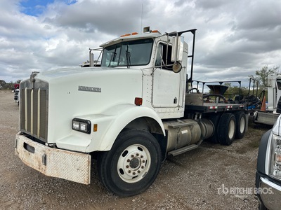 1994 Kenworth T800B 6x4 Ciężarówka z płaską platformą (Inoperable)