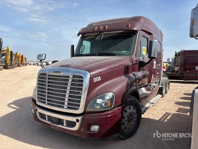 2016 Freightliner Cascadia 125 6x4 Ciągnik siodłowy T/A z kabiną sypialną