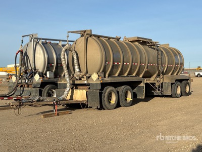 2005 Tremcar 30000 L Quad/A Pup Tanker Trailer