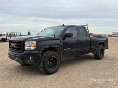 2015 GMC Sierra 1500 4x4 Extended Cab Pickup
