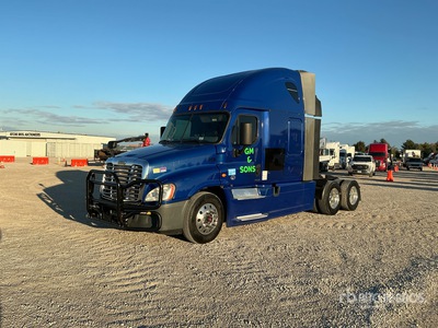 2016 Freightliner Cascadia 125 6x4 Ciągnik siodłowy T/A z kabiną sypialną