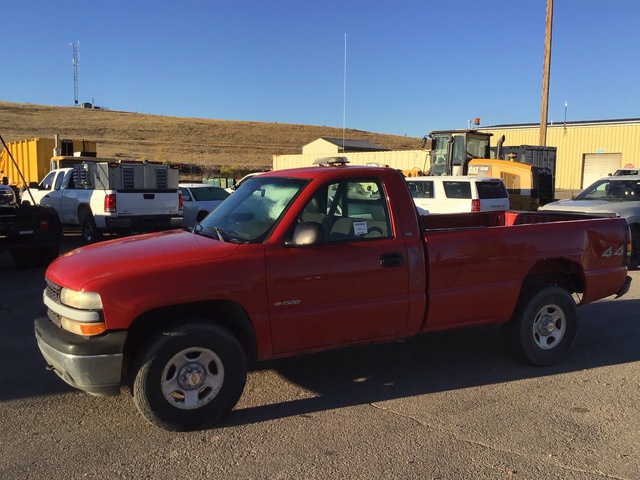 2000 Chevrolet 1500 4x4 Pickup 2000 Chevrolet 1500 4x4 Pickup