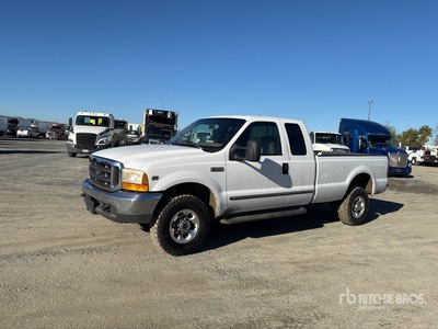 1999 Ford F-250 Lariat 4x4 Extended Cab Pickup