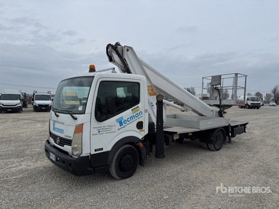 Multitel Pagliero MT 222 AZ on Nissan Cabstar 35.11 Camion de cubo