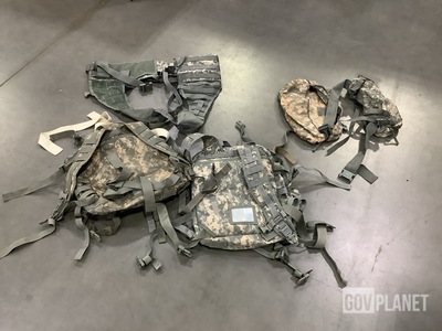 (32) Assault Packs, (29) Fighting Load Carriers & (34) Waist Packs