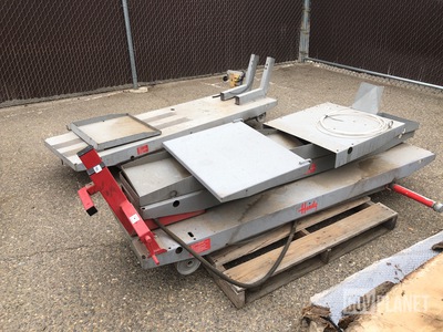 Handy Motorcycle Lift