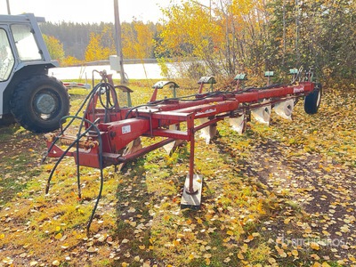 Kverneland 2-Point 6 Bottom Charrue de démolition