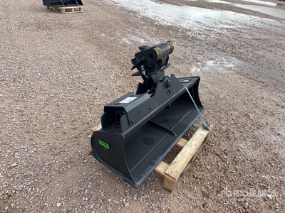 2025 Haener HHG2120-Morin-M1 1150 mm Hydraulic Tilting Ditch Excavator Bucket (Unused)