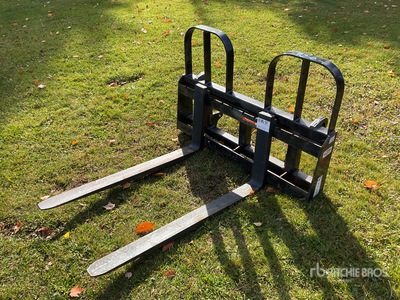 Walco Renegade 48 in Fourches à palette pour tracteur agricole