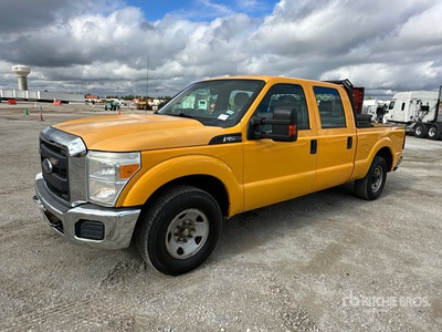 2015 Ford F-250 XL 4x2 Crew Cab Pickup