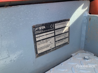 1999 STA VP2400 8 Wheel Pneumatic Roller