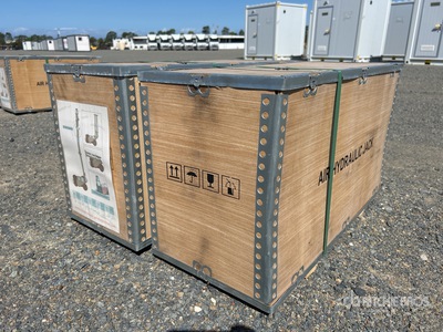 Quantity of (2) Freeport 80 ton Lifting Jack (Unused)