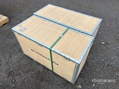 Quantity of (2) Freeport 80 ton Lifting Wagenheber (Unused)