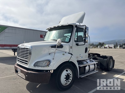 2013 Freightliner M2112 4x2 S/A Day Cab Truck Tractor (Inoperable)