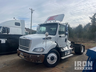 2016 Freightliner M2112 4x2 S/A Day Cab Truck Tractor (Inoperable)