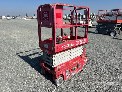 2019 MEC 1330 Electric Scissor Lift