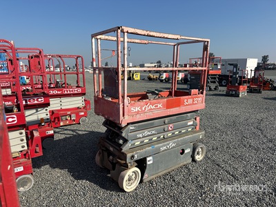 2016 Skyjack SJIII-3219 Electric Scissor Lift