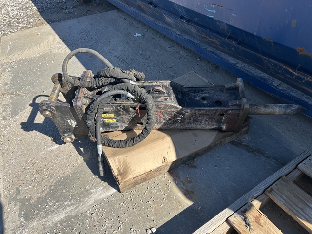 Cat B8S Hydraulic Breaker