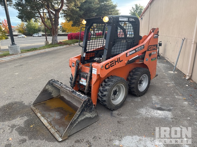 MINI CARGADOR SOBRE RUEDAS 2019 GEHL R105