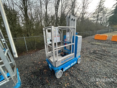 2016 Genie GR20 Vertical Mast Lift