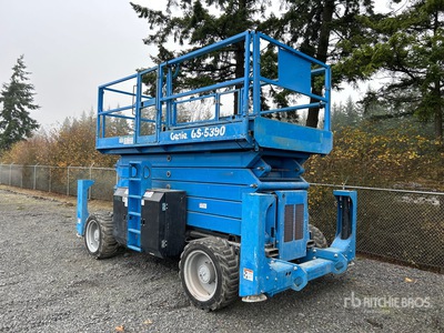 2016 Genie GS-5390RT 4x4 Diesel Elevador de tijera