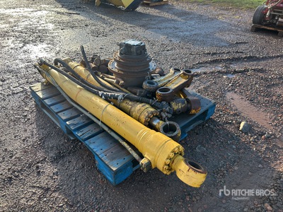 Excavator Final Drive - Fits Komatsu PC138-8