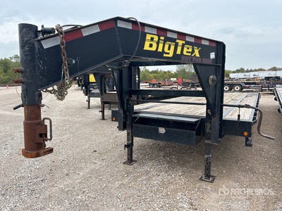 2015 Big Tex 14GN-25BK+5 30 ft T/A Gooseneck Remolque Portamaquinaria