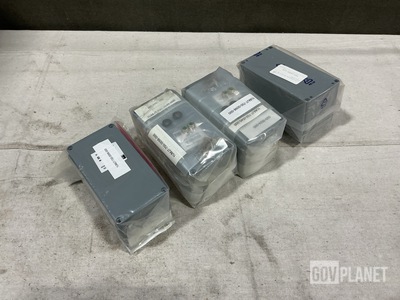 (122) Lockheed Martin 700-0098-000 Circuit Breaker Enclosure Assemblies