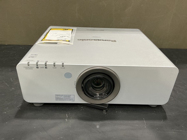 Panasonic PT-DW6300US Projector