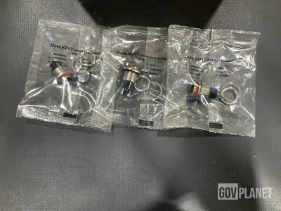 (250) Dialight 125-0410-11-103 Indicator Lights