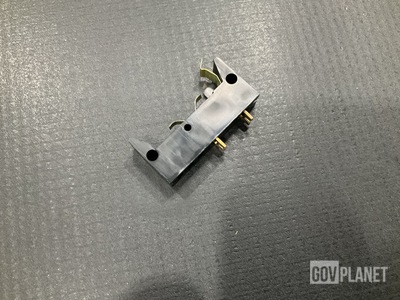 (15) Grimes Aerospace 66-1870-3 Indicator Light Bases