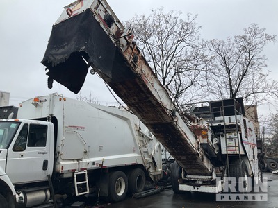 1995 Roadtec SB-2500 Wheel Asphalt Transfer Machine