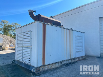 Custom Engineering 775 kW Skid-Mounted Stand-By Generator set