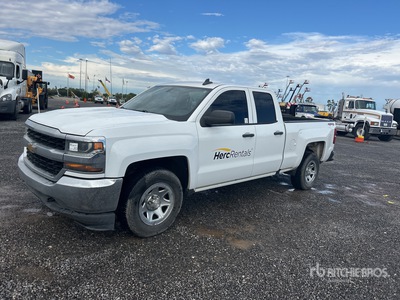 2017 Chevrolet Silverado 1500 4x4 Extended Cab Pick Up