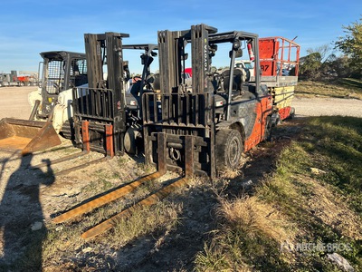 2019 Toyota 8FG35U 7300 lb Pneumatic Tire Forklift
