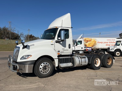 2018 International LT625 6x4 3-Achs Sattelzugmaschine