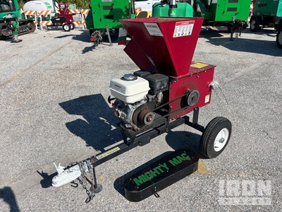 2022 MacKissic 12PHT8HMC Tow-Behind Wood Chipper (Inoperable)