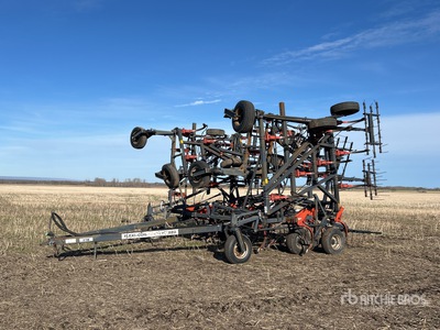 1995 Flexi-Coil 820 46 ft محراث