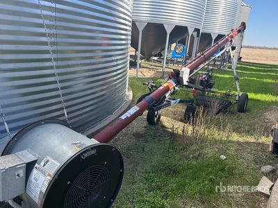 2008 Sakundiak HD8-1200 8 in x 39 ft Grain Auger