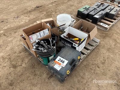 Quantity of Assorted Shop Tools